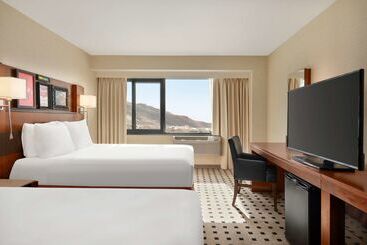 Radisson Hotel Salt Lake City Downtown