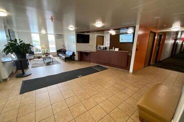 هتل Reliance Inn