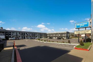 هتل Rodeway Inn South San Francisco Airport