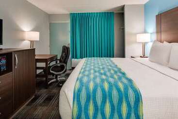 Surestay Hotel By Best Western Jacksonville South