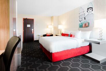 هتل The Curtis Denver  A Doubletree By Hilton