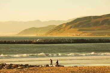 هتل Ventura Beach Marriott