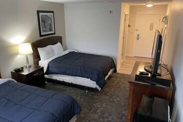 هتل Whalers Inn And Suites