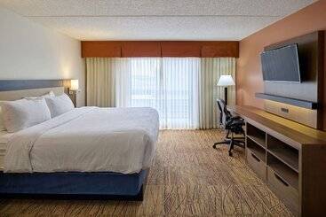 هتل Wyndham El Paso Airport And Water Park