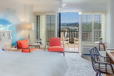 Portola Hotel & Spa