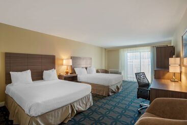 Sea Bay Hotel