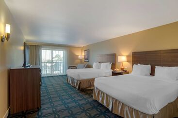 Sea Bay Hotel