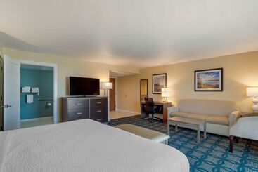 Sea Bay Hotel