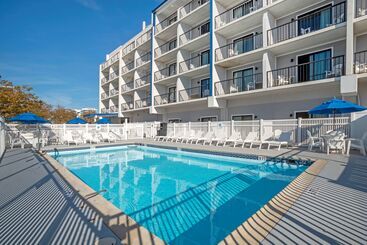 Sea Bay Hotel