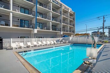 Sea Bay Hotel