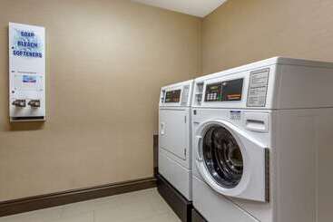 Comfort Inn At Buffalo Bill Village Resort