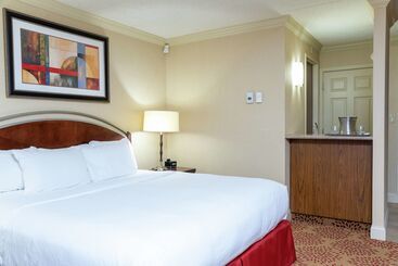 Doubletree By Hilton Hotel Grand Rapids Airport
