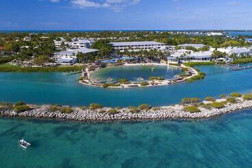 Hawks Cay Resort