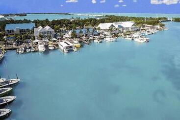 Hawks Cay Resort