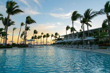 Hawks Cay Resort