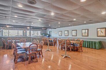 Hilton Head Island Beach And Tennis Resort