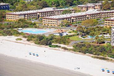 Hilton Head Island Beach And Tennis Resort