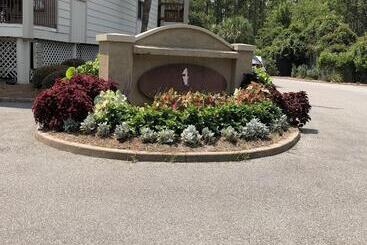 Hilton Head Island Beach And Tennis Resort