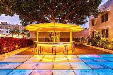 هتل AxelBeach Miami South Beach - Adults Only