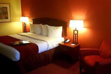 هتل Best Western Hickory