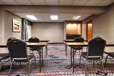 The Hotel At Dayton South