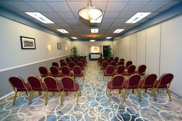 هتل Best Western Plus Grosvenor Airport