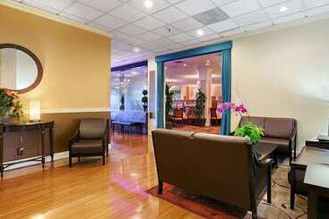 هتل Best Western Plus Grosvenor Airport