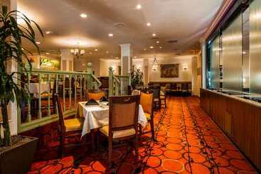 هتل Best Western Plus Grosvenor Airport