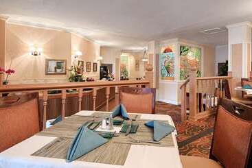 هتل Best Western Plus Grosvenor Airport