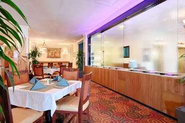 هتل Best Western Plus Grosvenor Airport