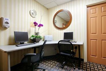 هتل Best Western Plus Grosvenor Airport
