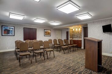 هتل Best Western Salisbury Plaza