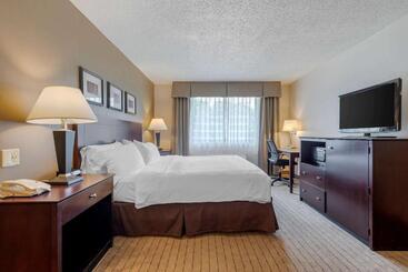 هتل Clarion Inn Elmira Horseheads
