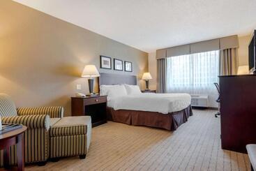 هتل Clarion Inn Elmira Horseheads