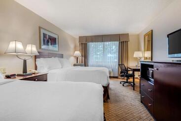 هتل Clarion Inn Elmira Horseheads