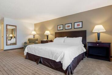 هتل Clarion Inn Elmira Horseheads