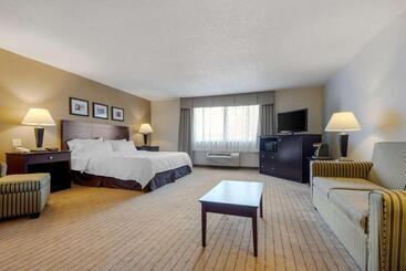هتل Clarion Inn Elmira Horseheads