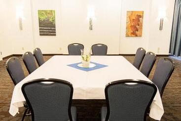 هتل Clarion Inn Elmira Horseheads