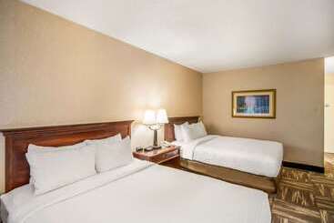 هتل Clarion Inn Grand Junction