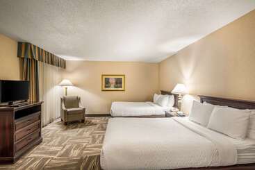 هتل Clarion Inn Grand Junction