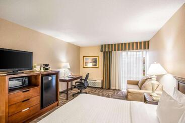هتل Clarion Inn Grand Junction