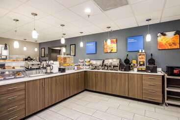 هتل Comfort Inn Greenville  Haywood Mall