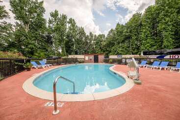 هتل Comfort Inn Greenville  Haywood Mall