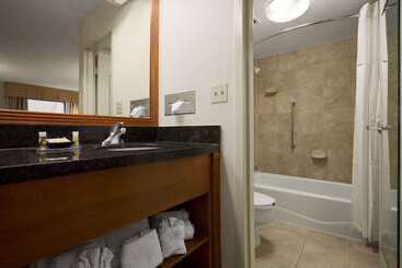 هتل Days Inn By Wyndham Las Cruces
