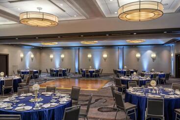 Delta Hotels By Marriott Chesapeake Norfolk