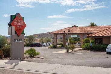 هتل Desert Garden Inn, A Trademark Collection  By Wyndham