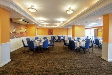 Doubletree By Hilton Hotel Buffalo   Amherst