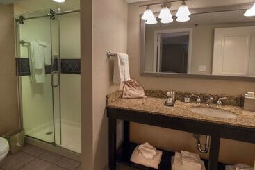 Doubletree By Hilton Hotel Buffalo   Amherst