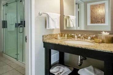 Doubletree By Hilton Hotel Buffalo   Amherst