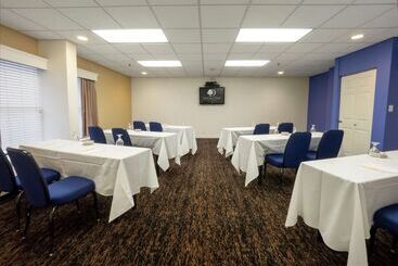 Doubletree By Hilton Hotel Buffalo   Amherst
